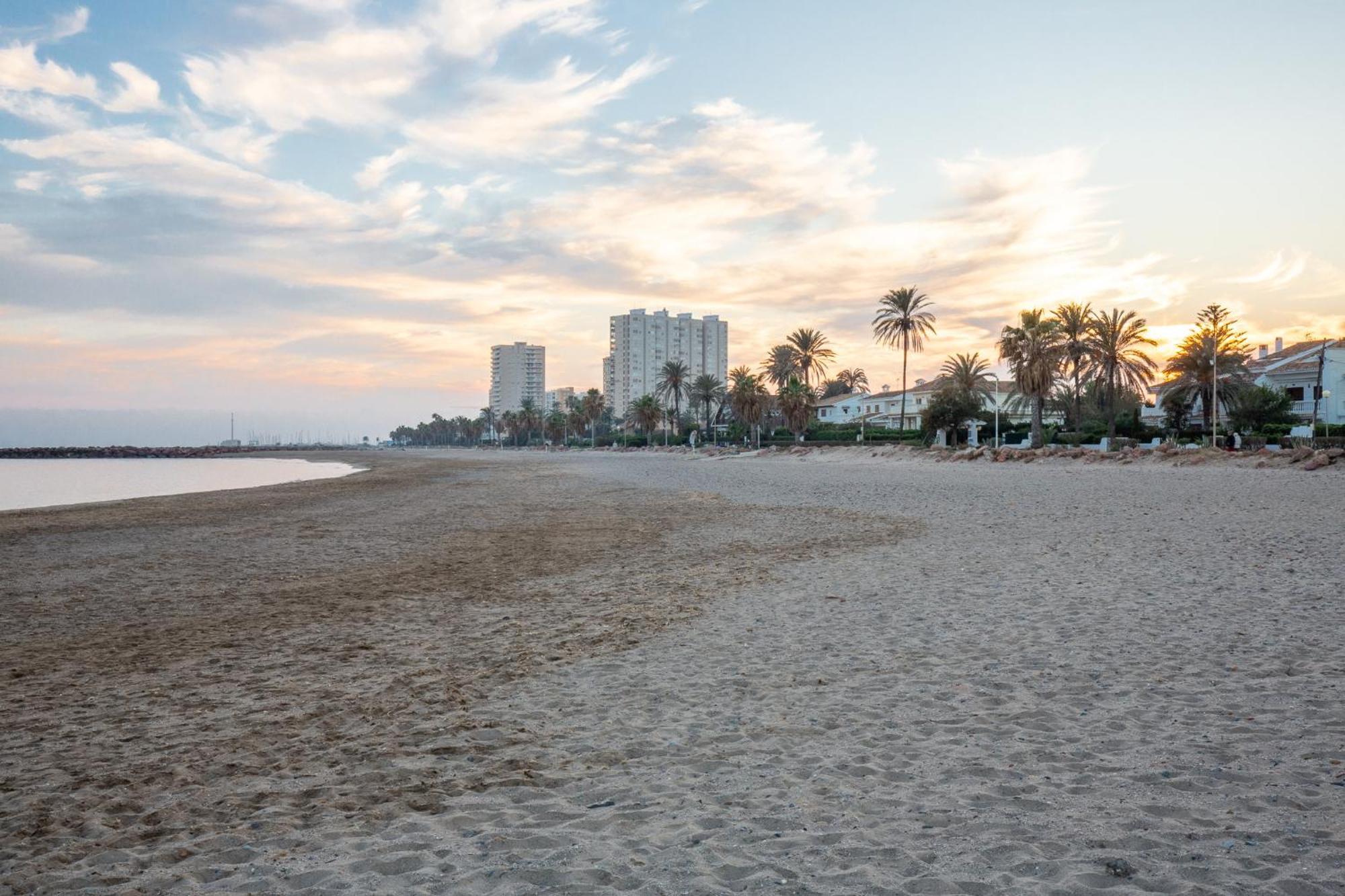 Apartamento En Complejo Residencial Con Piscina Y Garaje A 100M Del Mar Las Canteras  エクステリア 写真