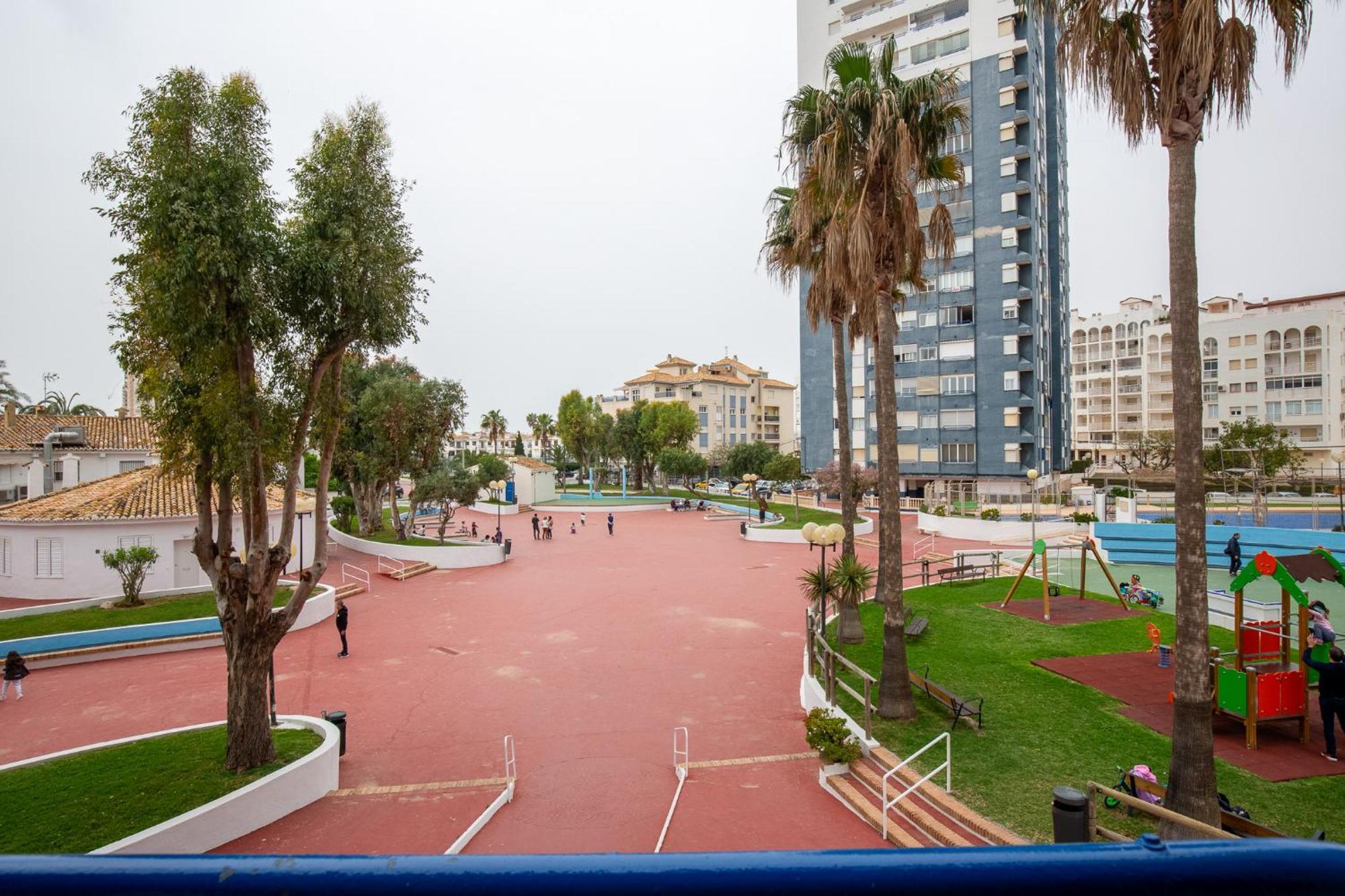 Apartamento En Complejo Residencial Con Piscina Y Garaje A 100M Del Mar Las Canteras  エクステリア 写真
